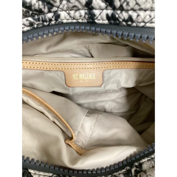 MZ Wallace Purse Women’s 1Size Nylon Snake Print Leather Trim Zipper Extra Pouch - Picture 8 of 8